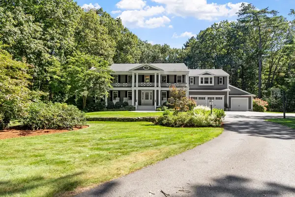 111 Old Pickard Rd, Concord, MA 01742