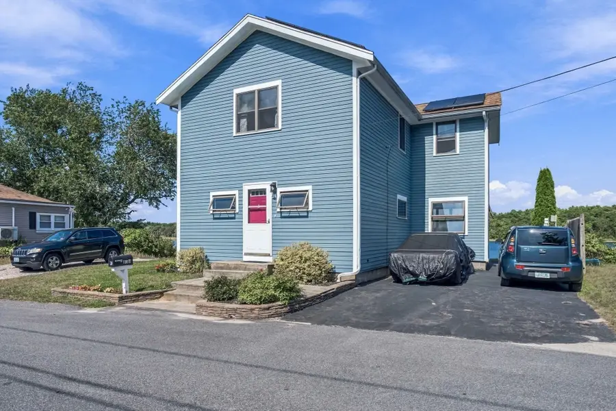 28 Arlington Rd, Wareham, MA 02571 - #2