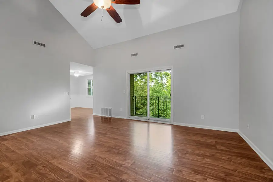 124 Tennis Plaza Rd #56, Dracut, MA 01826 - #3
