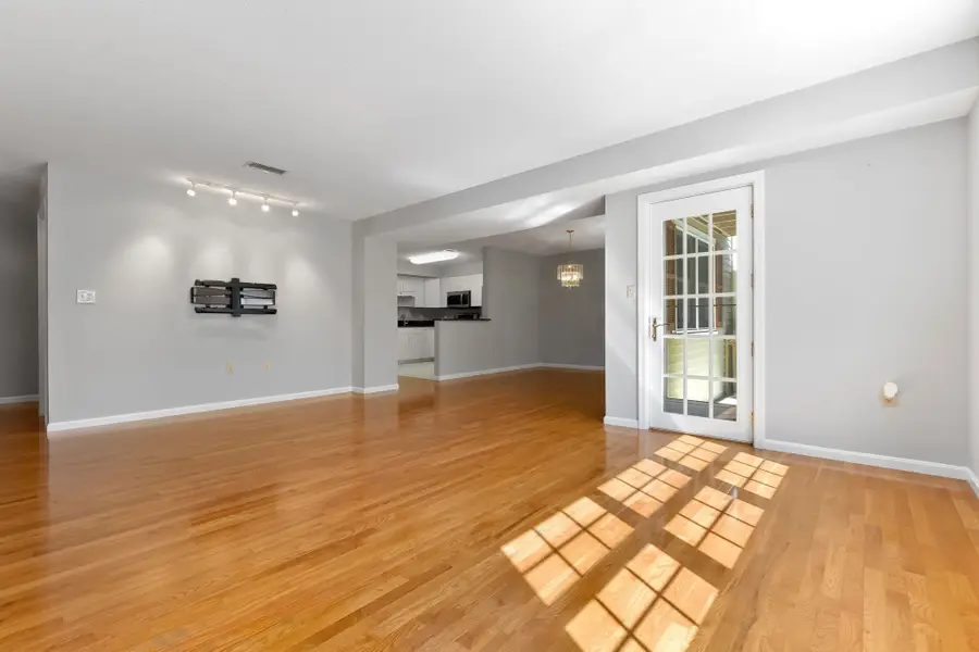 9 Weatherly Drive #9, Salem, MA 01970 - #3