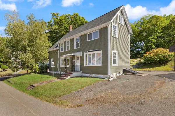 21 Charles St, Woburn, MA 01801