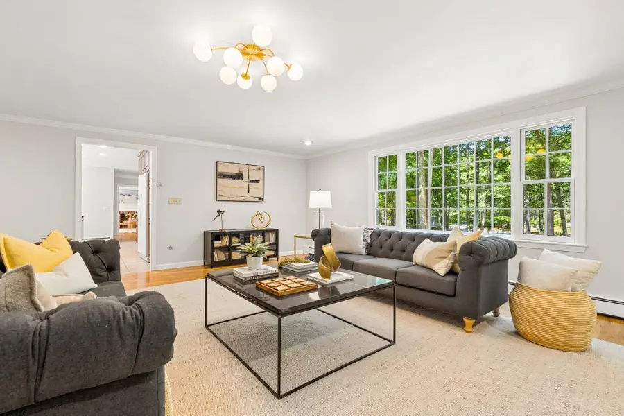 303 Hunters Ridge Road, Concord, MA 01742 - #3