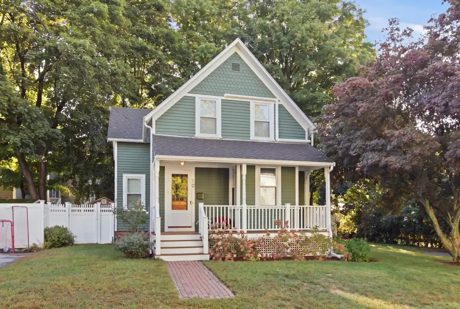 10 Eaton St, Reading, MA 01867 - #2
