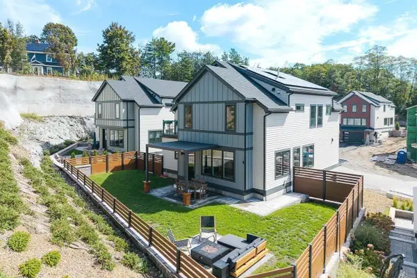 11 Mary Kenney Way, Medford, MA 02155