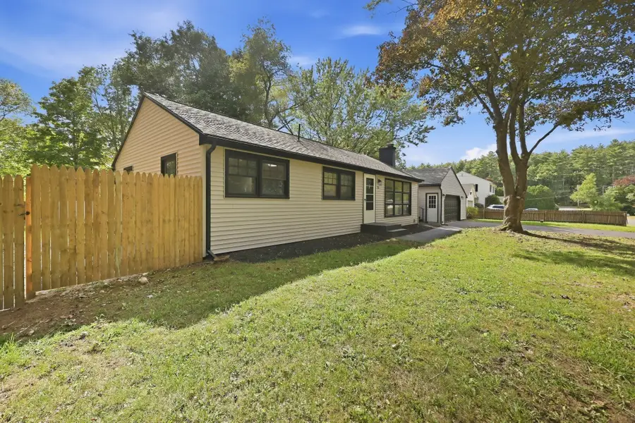 11 Christine St, Palmer, MA 01069 - #3