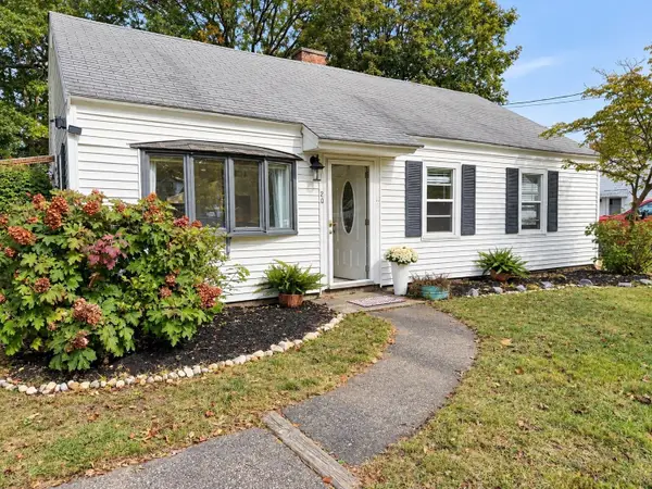 19 Rayburn Rd, Stoughton, MA 02072
