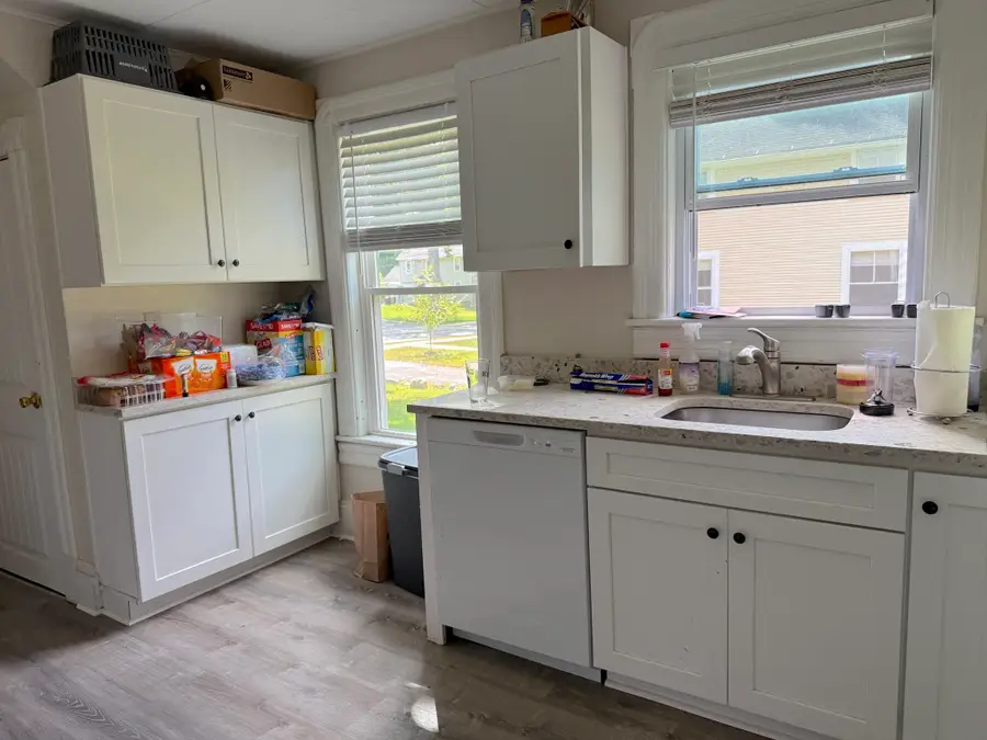 221 Northampton Rd, Amherst, MA 01002 - #3