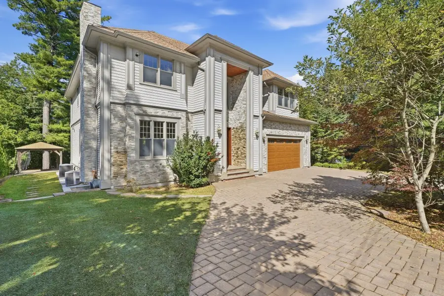 80 High Rock Ter, Newton, MA 02467 - #3