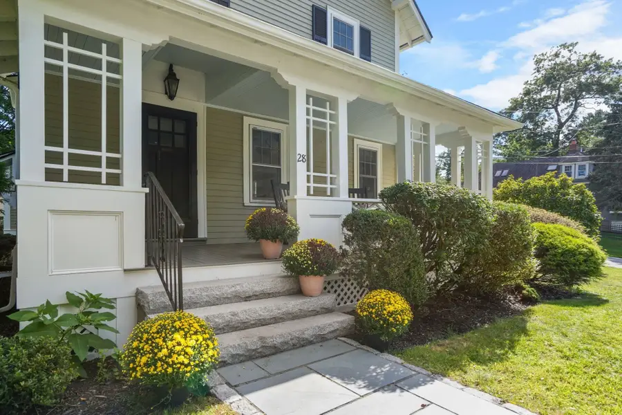 28 Green St, Needham, MA 02492 - #2
