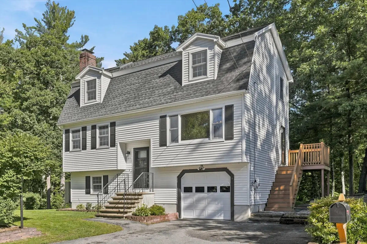 21 Pumpkin Lane, Tewksbury, MA 01876 - #1