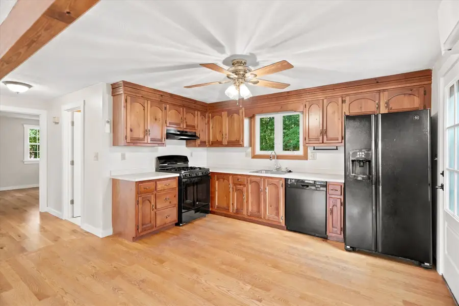 21 Pumpkin Lane, Tewksbury, MA 01876 - #3