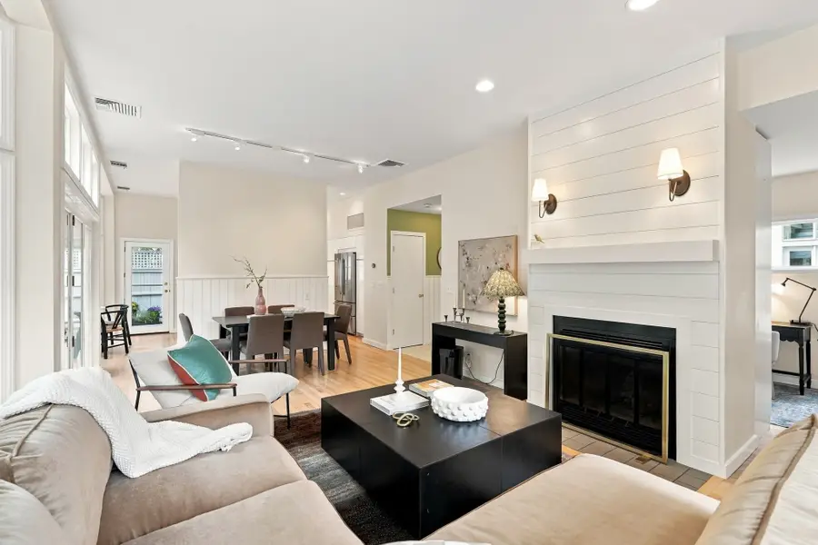17 Frost St #17, Cambridge, MA 02140 - #3