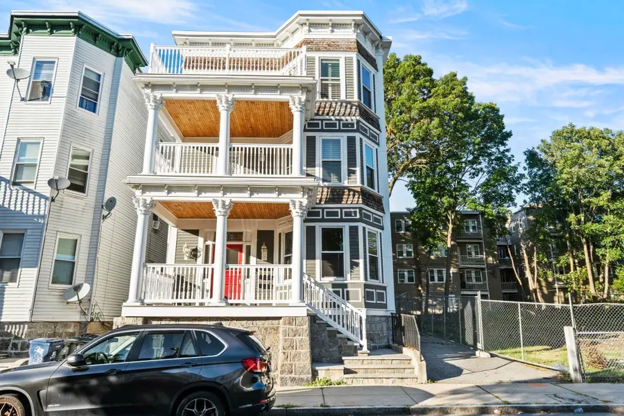 33 Hollander St, Boston, MA 02121 - #2