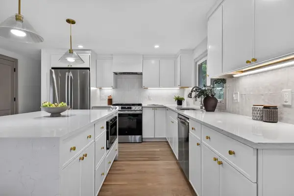 15 Homer Rd, Arlington, MA 02476