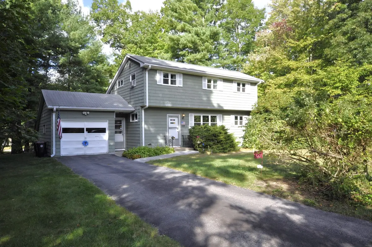 122 Sunset Dr, Brockton, MA 02301 - #1