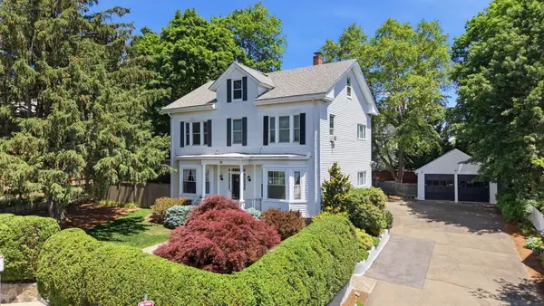 31 Mount Vernon St, Boston, MA 02132