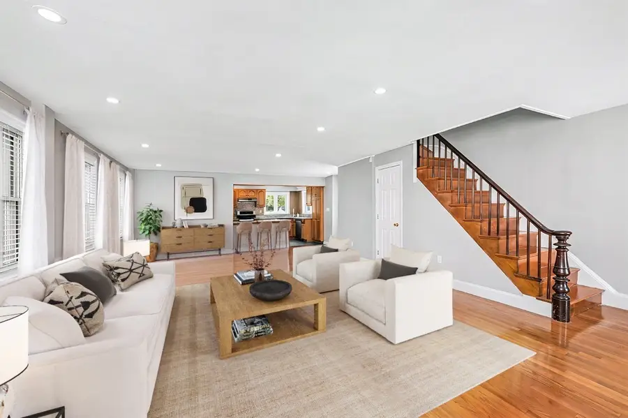 19 Richmond St, Boston, MA 02124 - #2