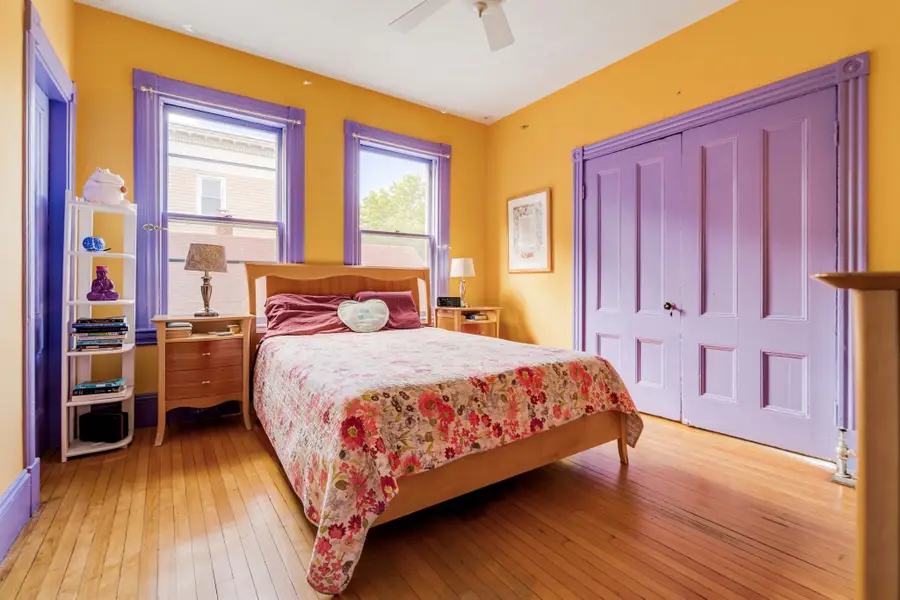 32 Essex St, Cambridge, MA 02139 - #3