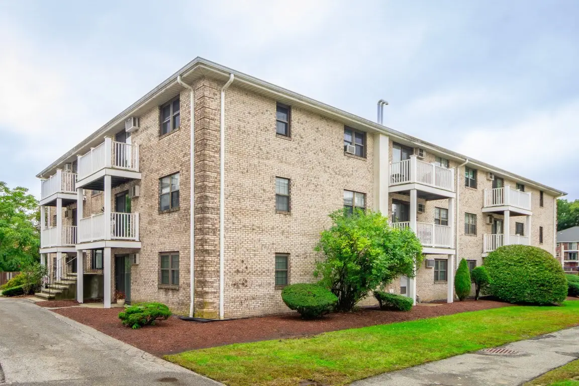 8 Kenmar Dr #64, Billerica, MA 01821 - #1