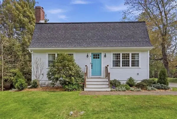 9 Indian Path, Grafton, MA 01536