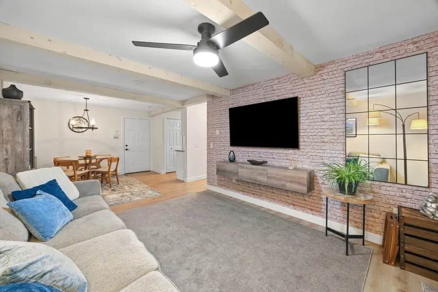 171 Heritage Dr #171, Northbridge, MA 01588 - #3