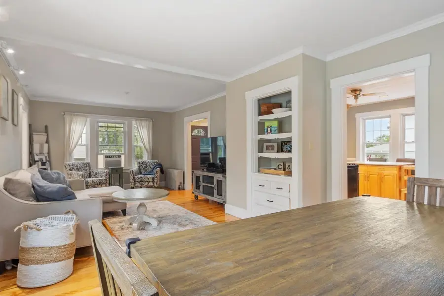 48 Walnut St, Hudson, MA 01749 - #3
