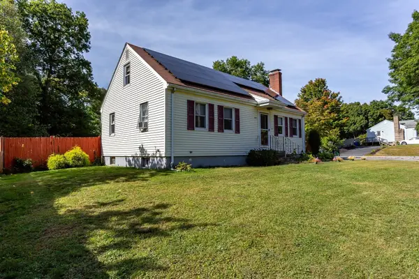 359 Pike Ave, Attleboro, MA 02703