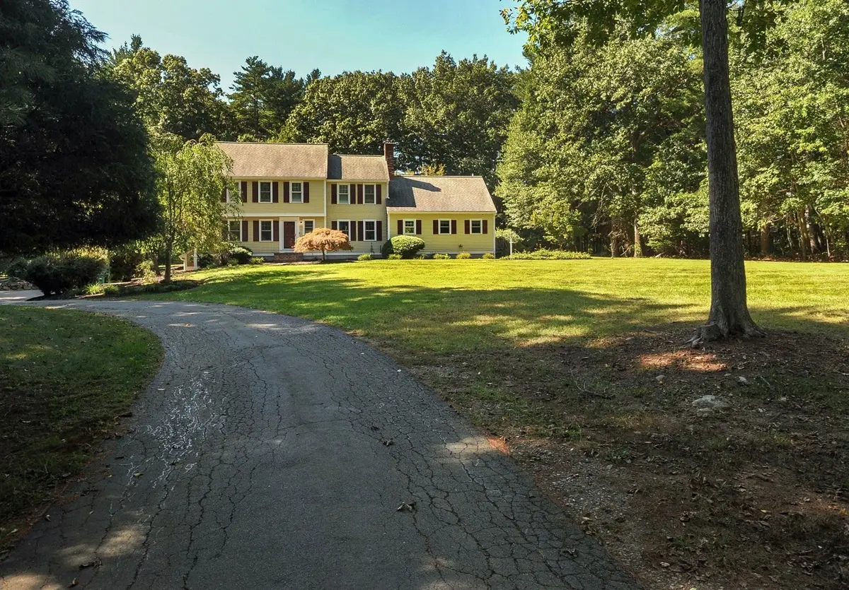 41 Misty Meadow Rd, Pembroke, MA 02359 - #1