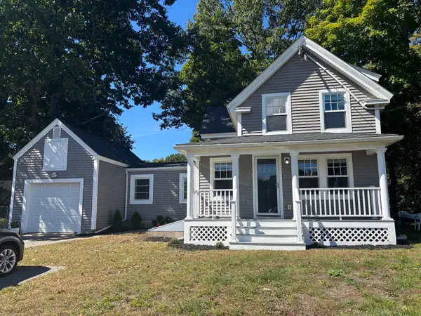 11 Tewksbury Street, Andover, MA 01810