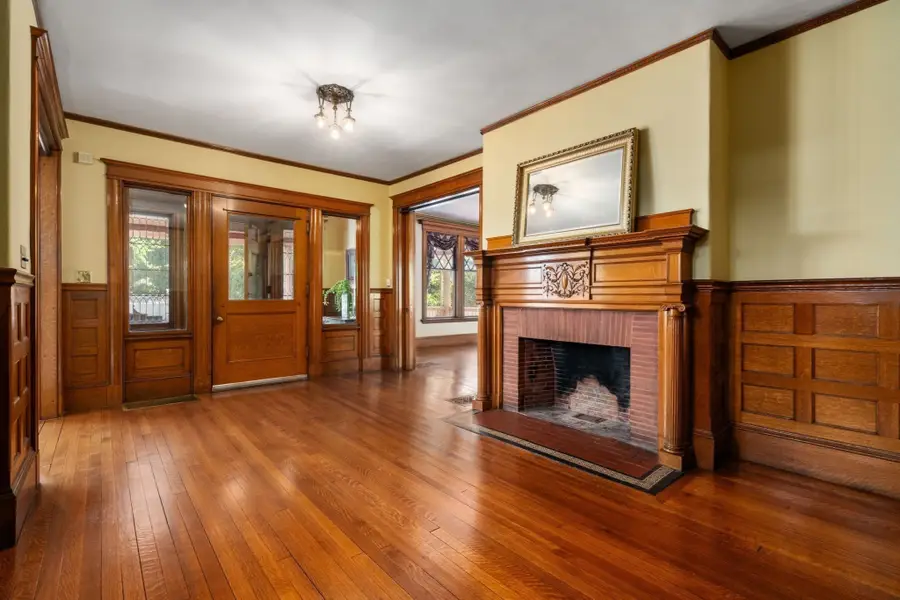 367 Otis St, Newton, MA 02465 - #3
