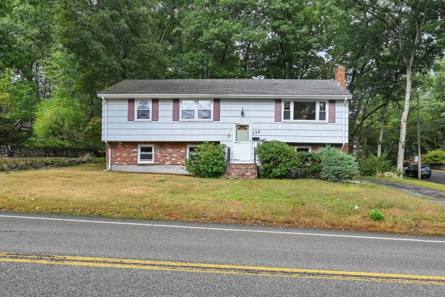 132 Forest St, Weymouth, MA 02190 - #2
