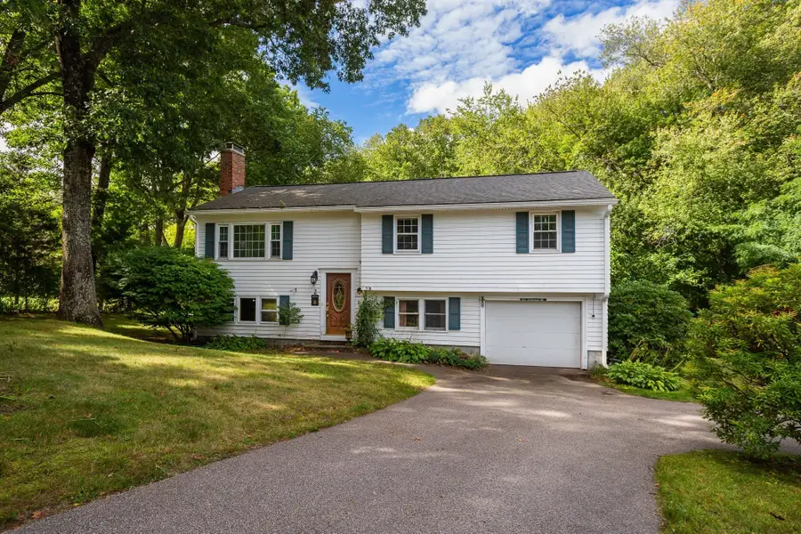 2 Ashland Street, Holliston, MA 01746 - #2
