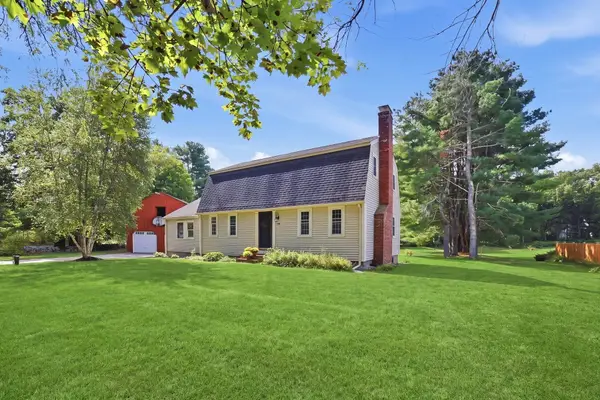 407 Stow Rd, Boxborough, MA 01719