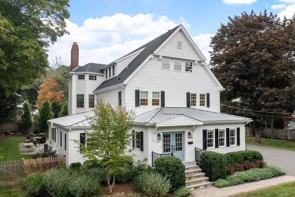 245 Summer Ave, Reading, MA 01867