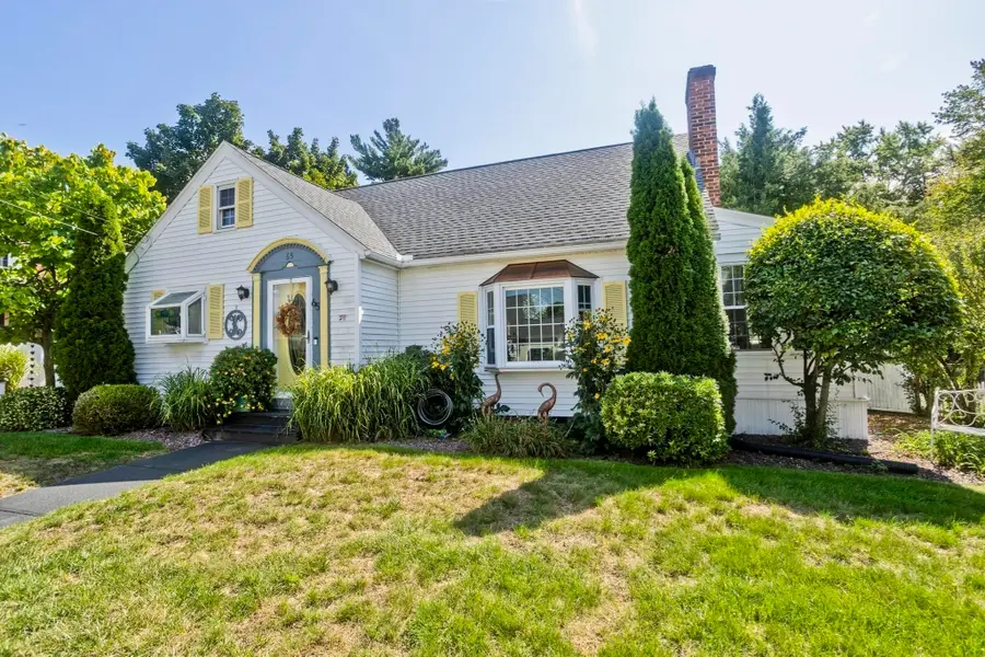 65 Beauchamp Terr., Chicopee, MA 01020 - #2