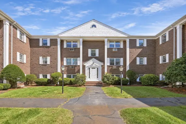 132 Parker St #H6, Acton, MA 01720