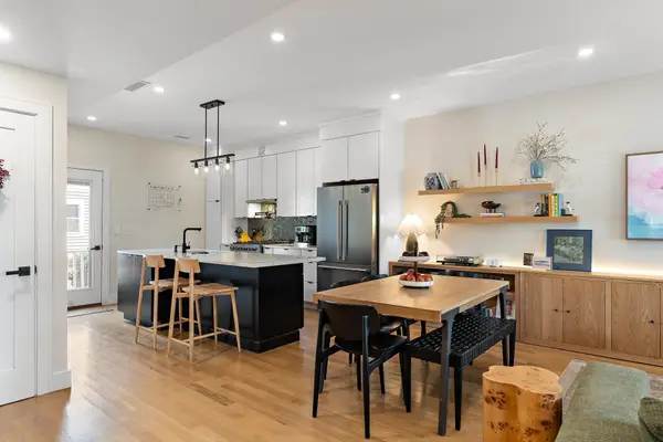 39 Essex St, Boston, MA 02129