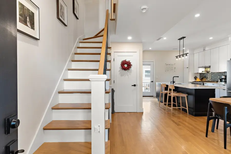 39 Essex St, Boston, MA 02129 - #3