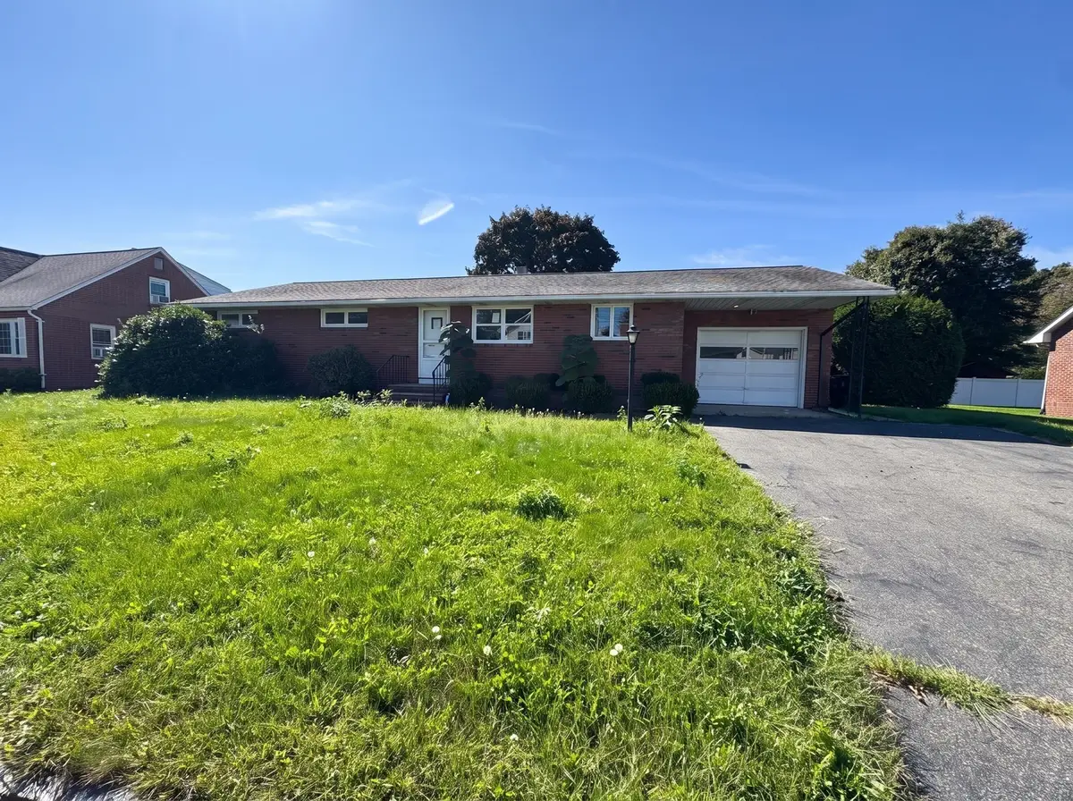 50 Van Horn St, Chicopee, MA 01013 - #1