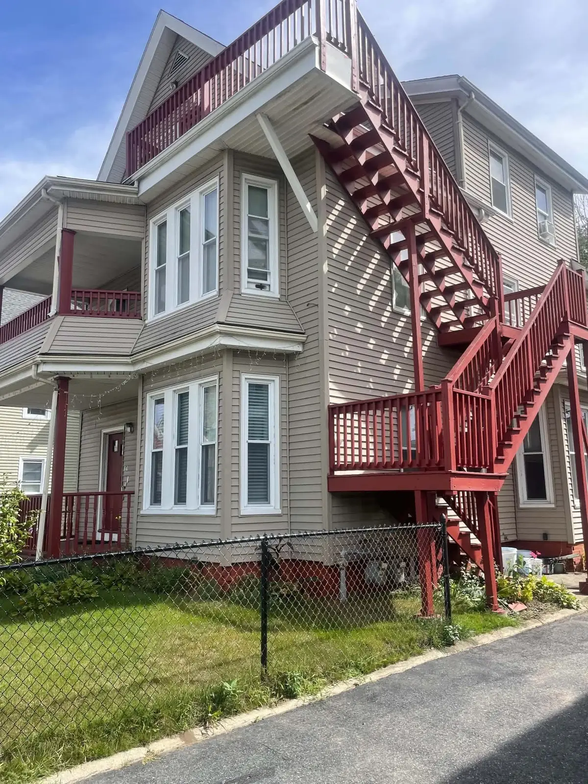 19 Temple St, Brockton, MA 02301 - #1