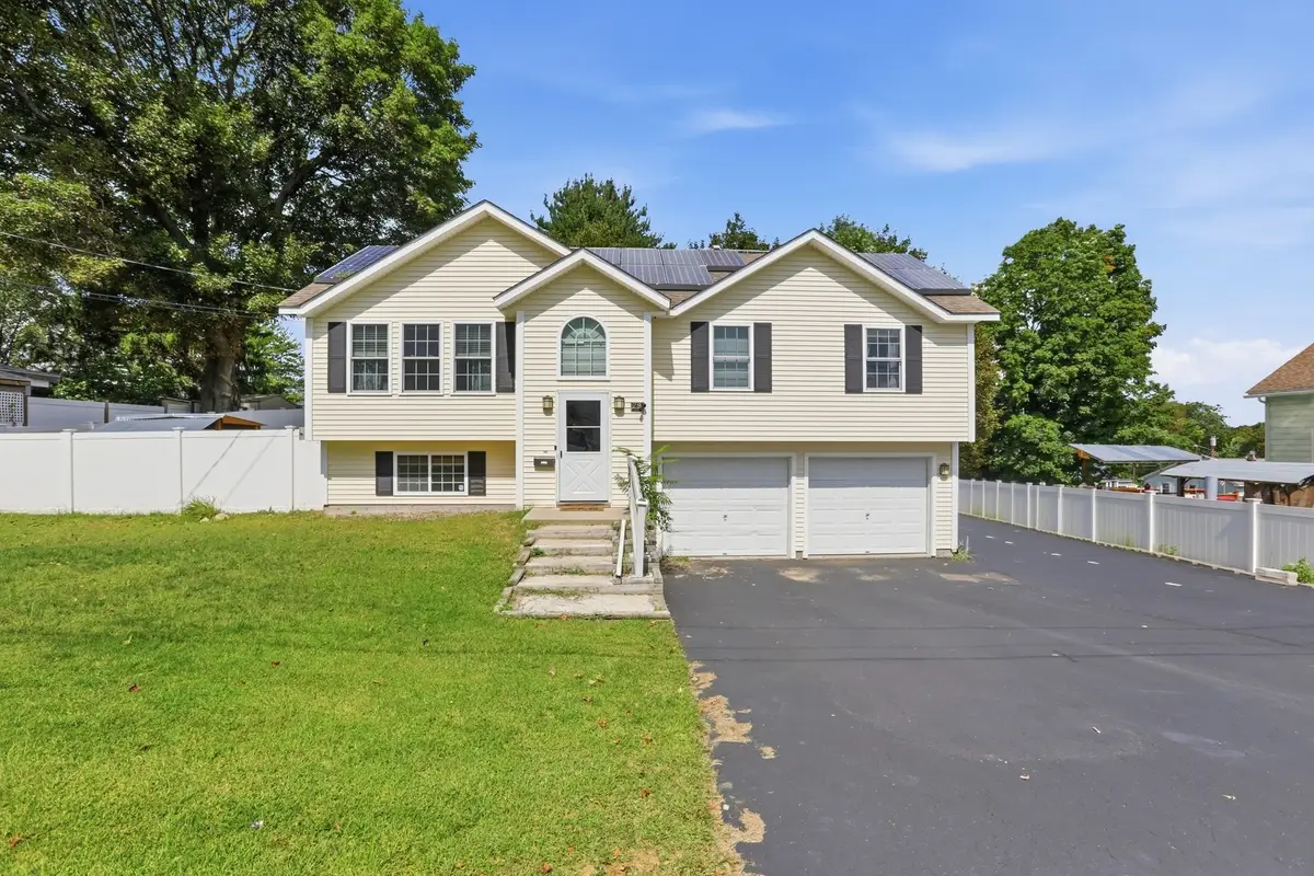 29 Clearview Ave, Fitchburg, MA 01420 - #1