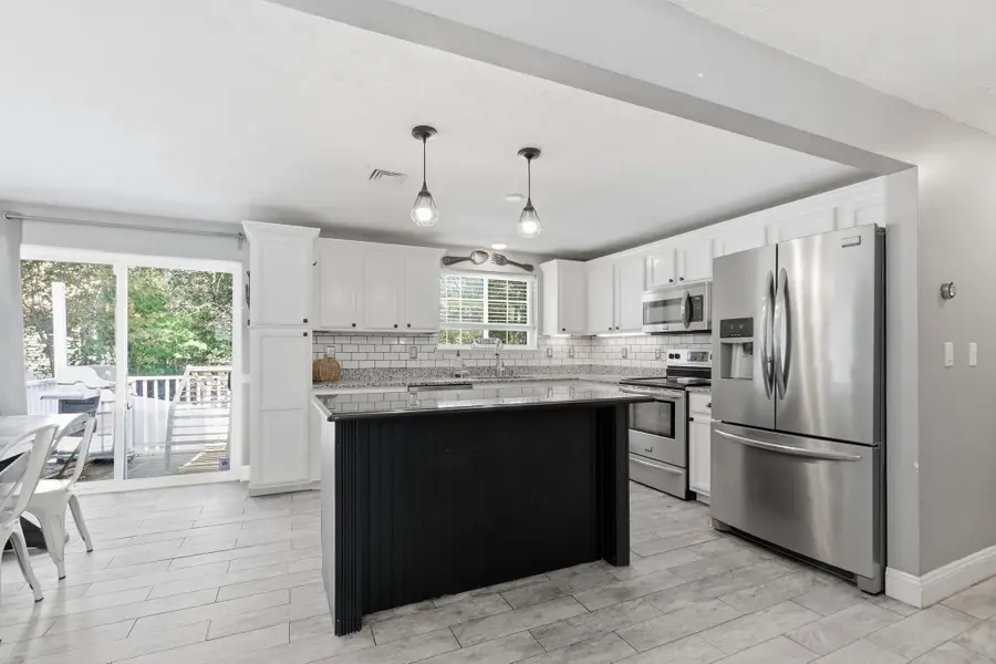 29 Clearview Ave, Fitchburg, MA 01420 - #2