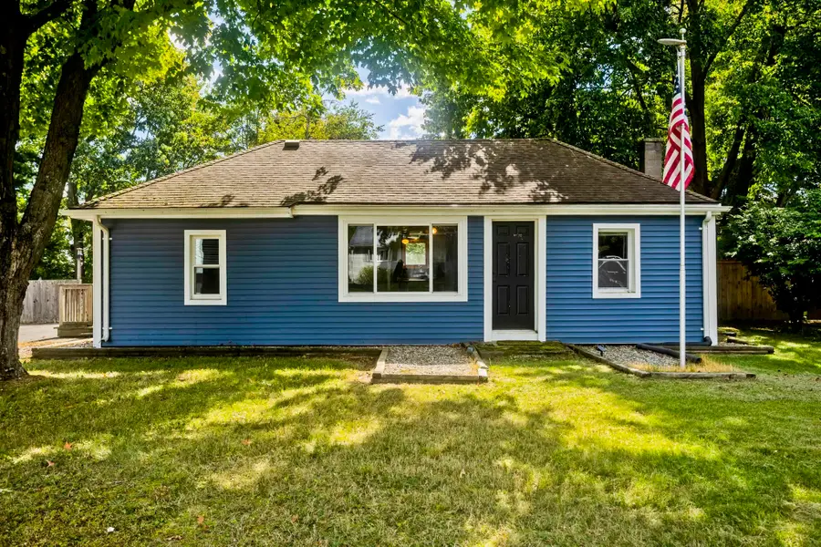 3 Field St, Southwick, MA 01077 - #2