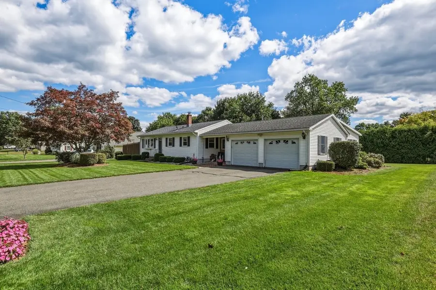 15 Somerset St, East Longmeadow, MA 01028 - #3