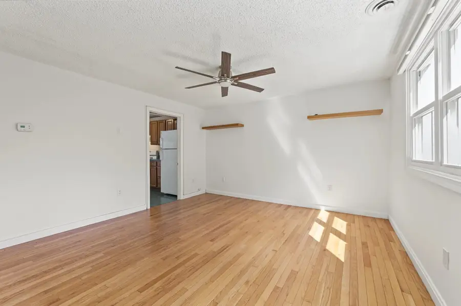 79 Arnold Ave #79, Lowell, MA 01852 - #3