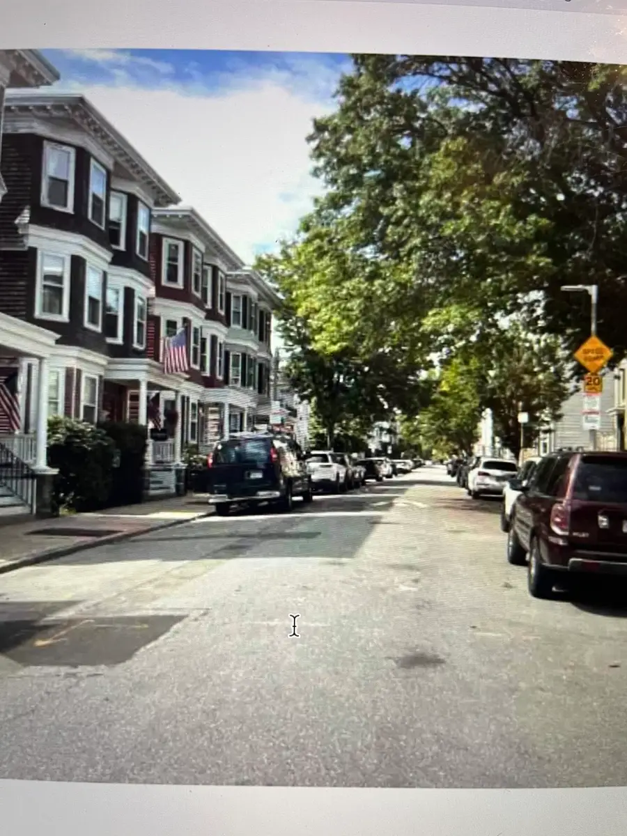 922 E Fourth St, Boston, MA 02127 - #3