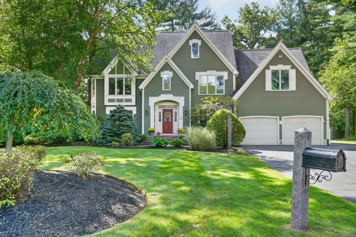 4 Chippy Ln, Andover, MA 01810 - #1