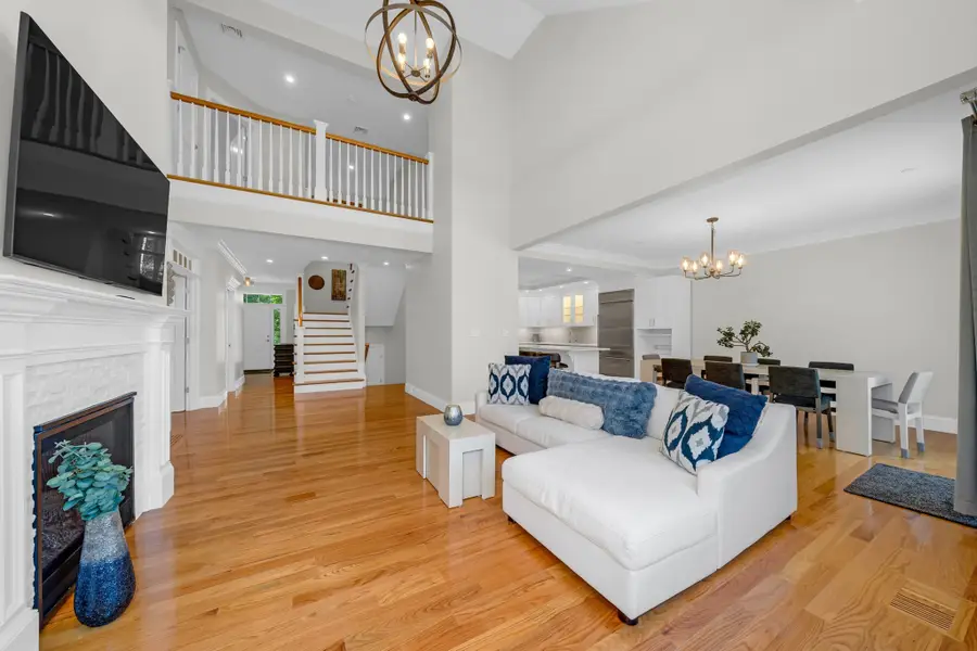 10 Robert Dr #10, Andover, MA 01810 - #3