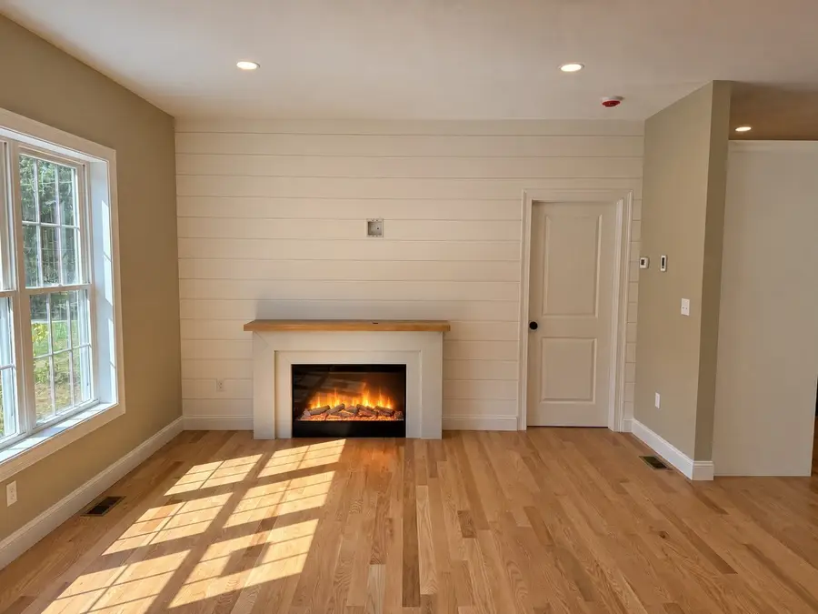 23 Water St, Berkley, MA 02779 - #2