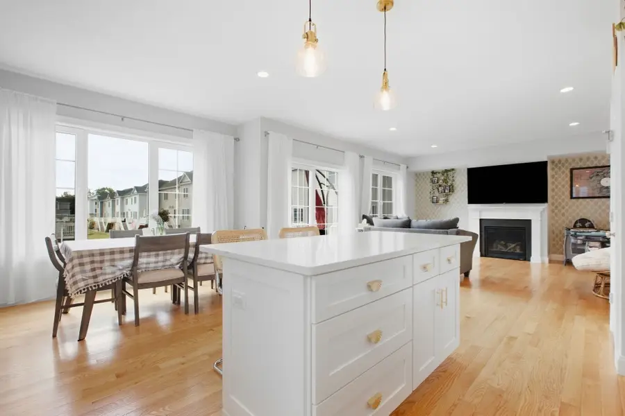 34 Pouts Ln #34, Uxbridge, MA 01569 - #2